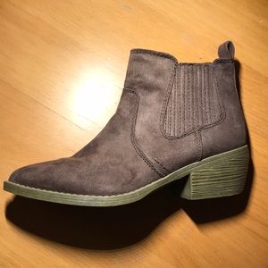 Fashion boots